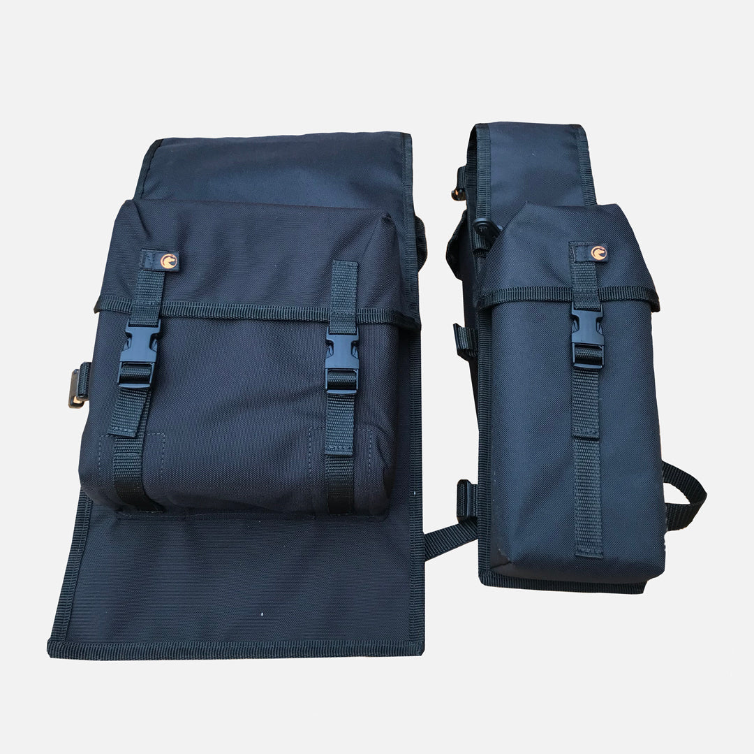 Load image into Gallery viewer, Freerein equipment saddle bag and matching bottle bag